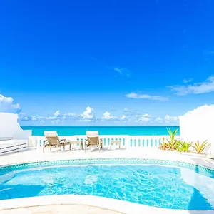Caprice 8 - Luxury Townhouse In Gated Community - Pool, Oceanfront Villa